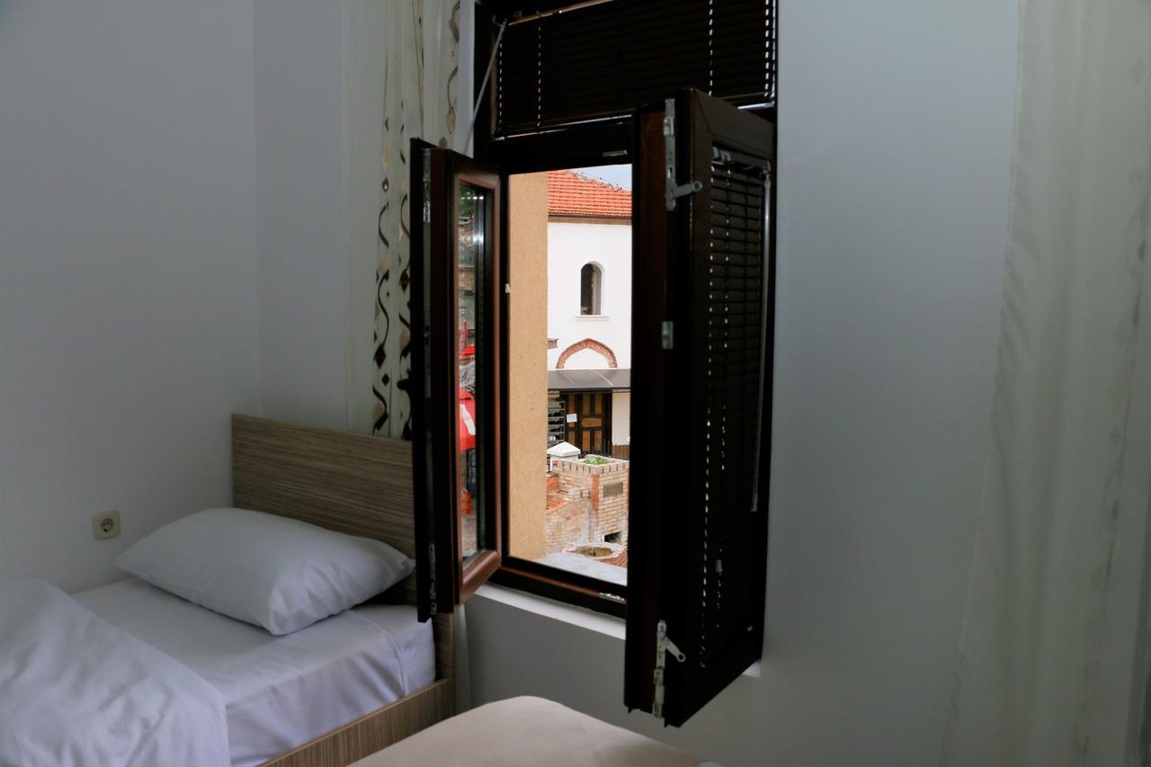 Hotel Old Konak スコピエ エクステリア 写真