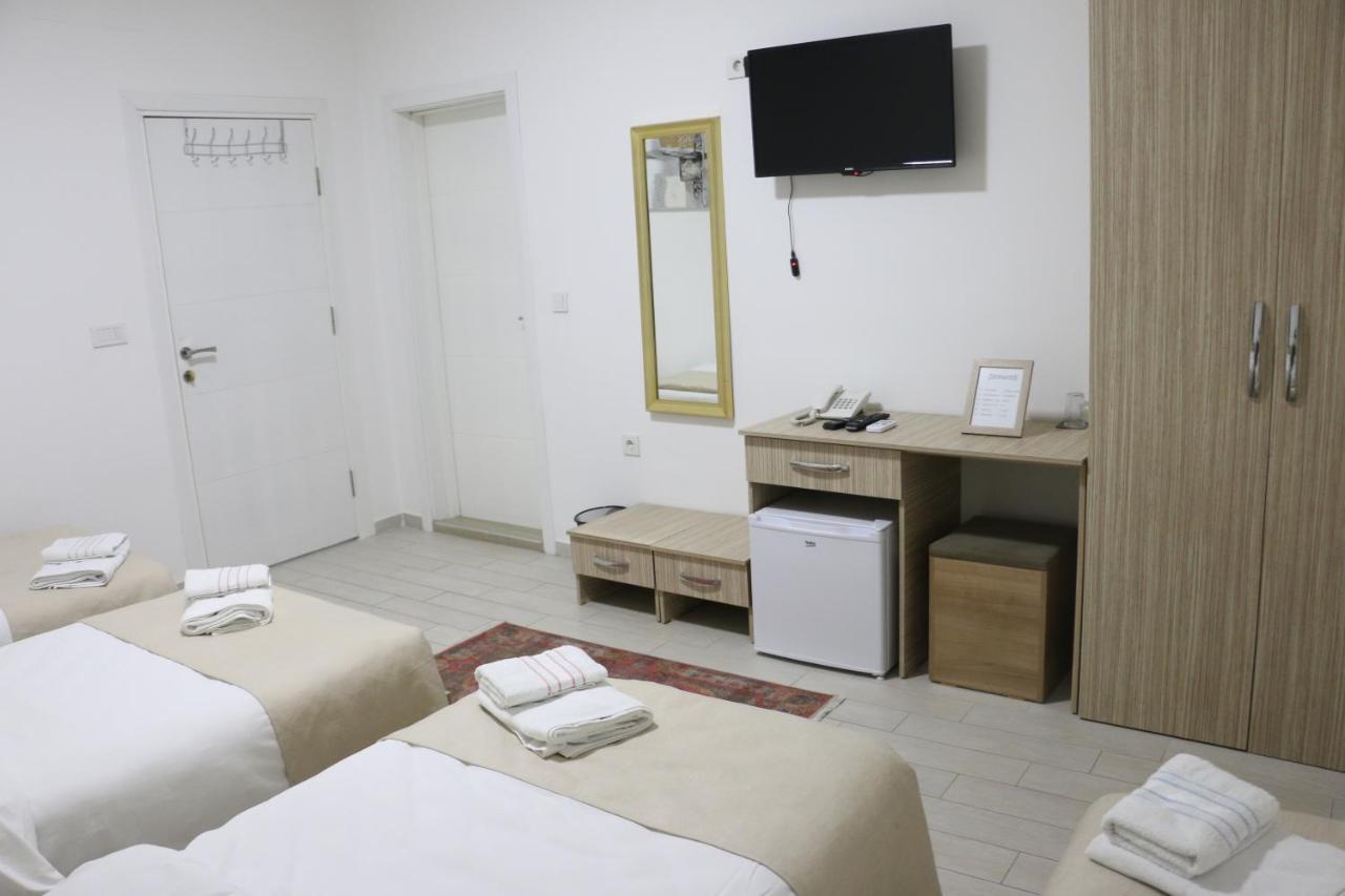 Hotel Old Konak スコピエ エクステリア 写真